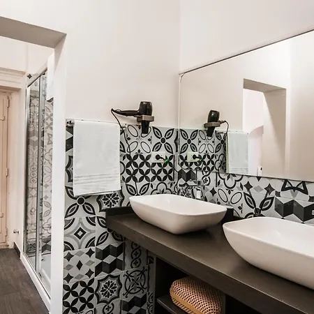 Ciuriddia By Homes4holidays Appartamento *