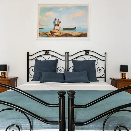 Ciuriddia By Homes4holidays Appartamento *